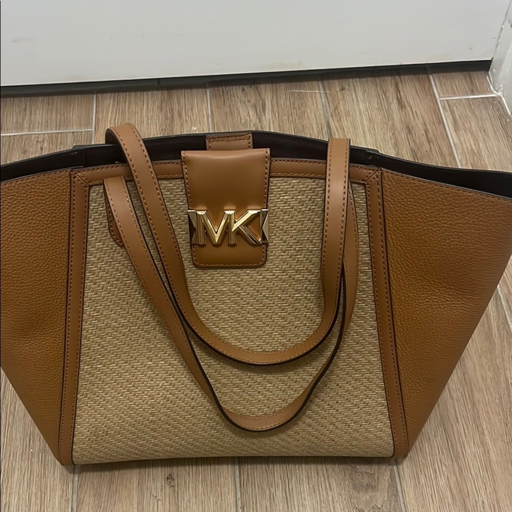 Michael Kors Karli large tote Tan and Brown Women's Bag